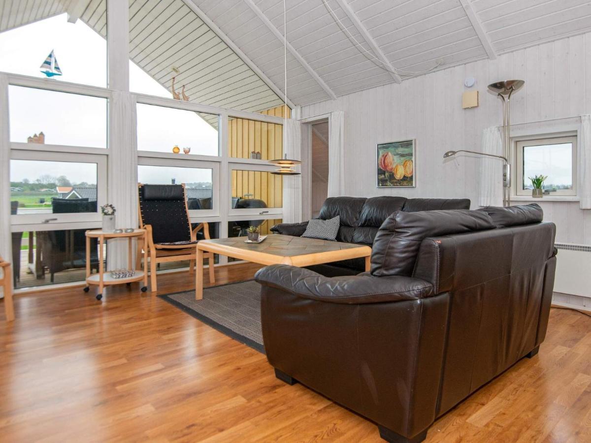 8 Person Holiday Home In ノーポ エクステリア 写真