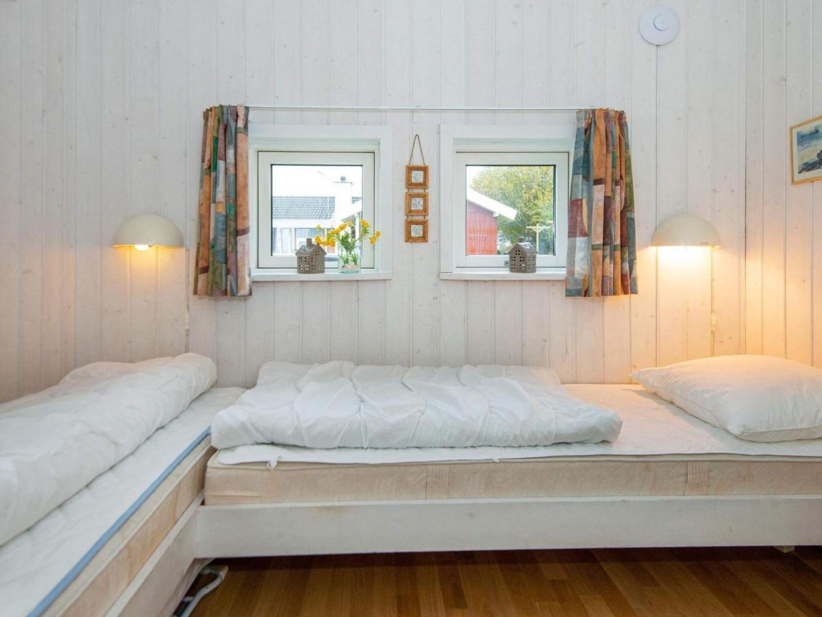 8 Person Holiday Home In ノーポ エクステリア 写真