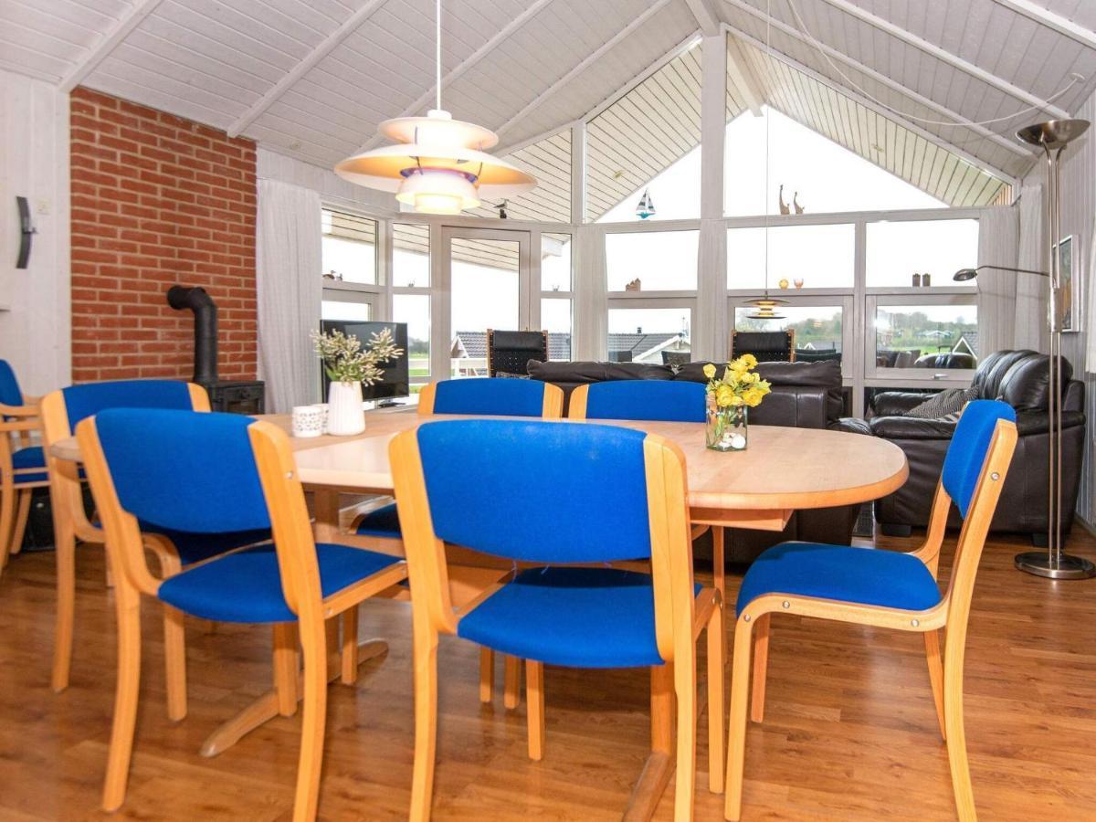 8 Person Holiday Home In ノーポ エクステリア 写真